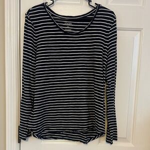 Chico's black and White Striped Long Sleeve Top